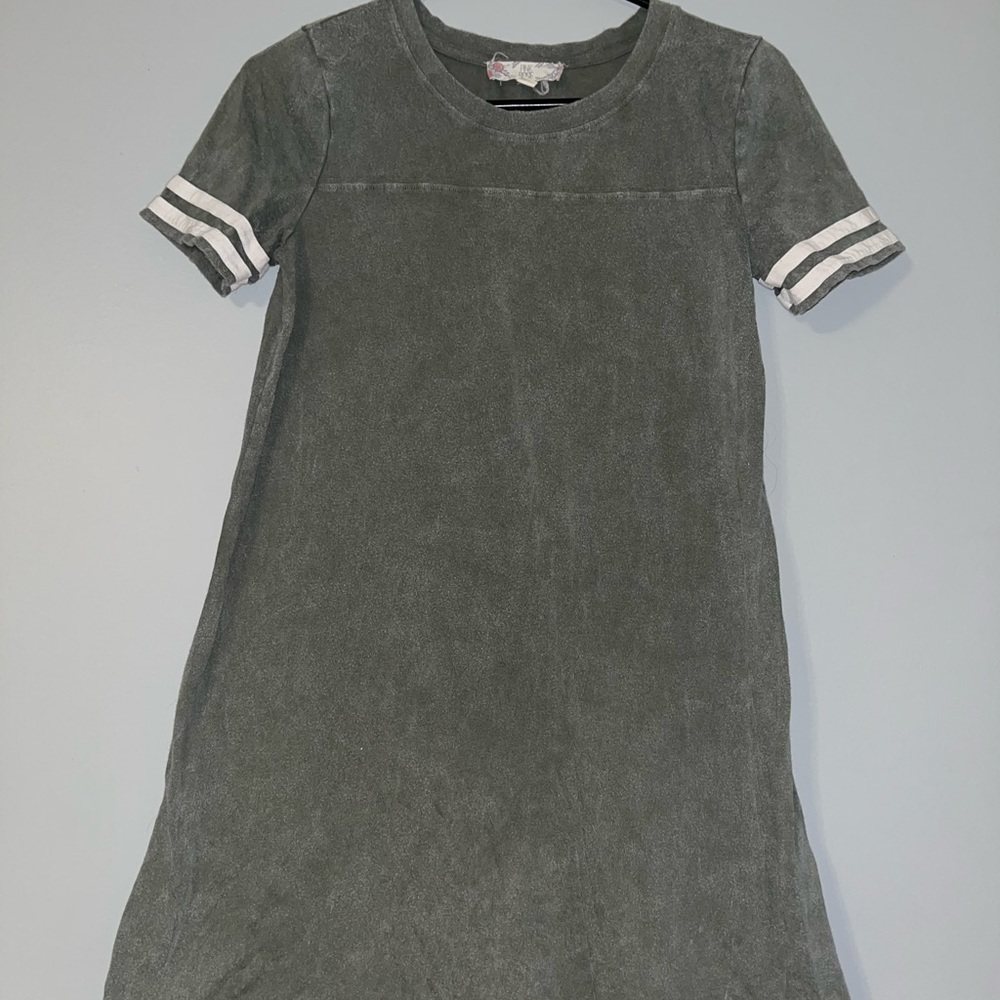 Green dress casual